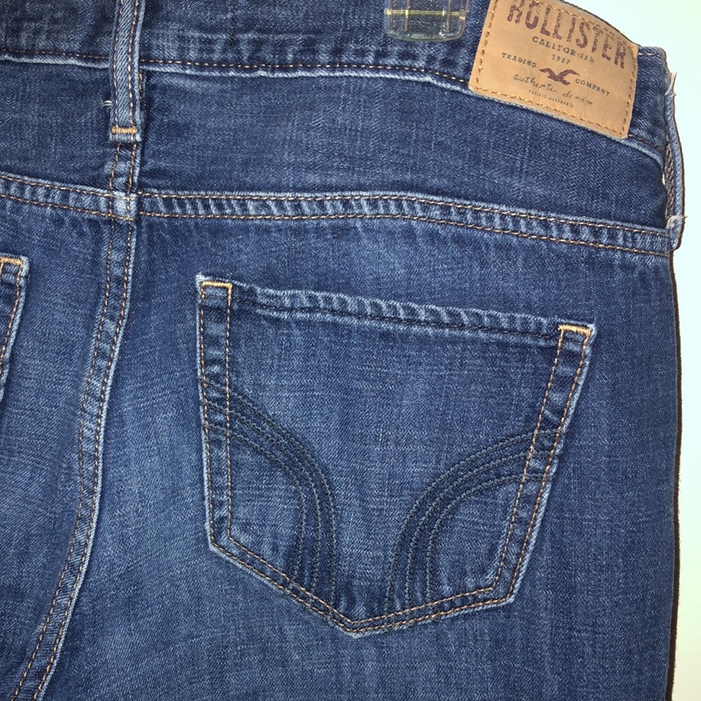 HOLLISTER Distressed Jeans - Picture 3 of 9